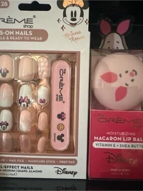 The Crème Shop Disney Minnie Mouse Pink False Nails & Macaron Lip Balm Set